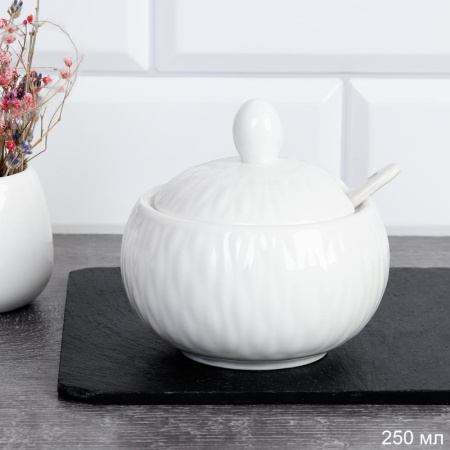 Сахарница с ложкой 250мл 738672